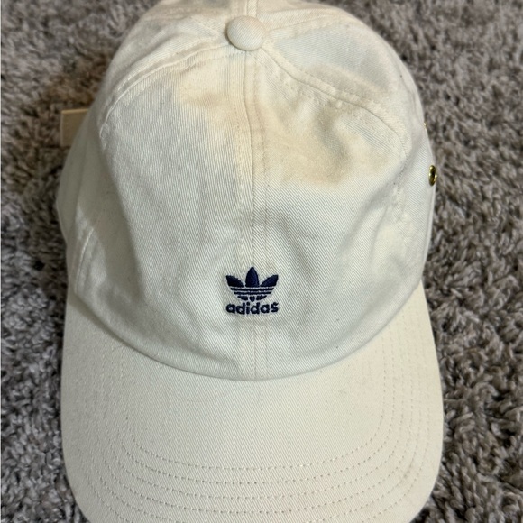 adidas Accessories - WM ORIGINALS ADIDAS MINI LOGO Classic White Cap
